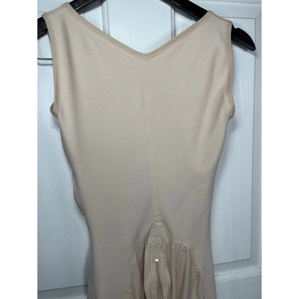 Cathleen Fajas NWT Perfect Shape Bodysuit L Beige Hook Eye Compression Shaper
